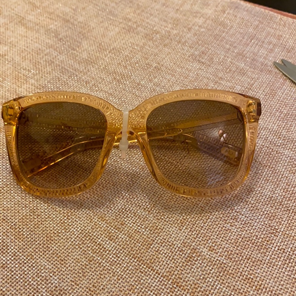 Beautiful brand new Marc Jacobs sunglasses!!